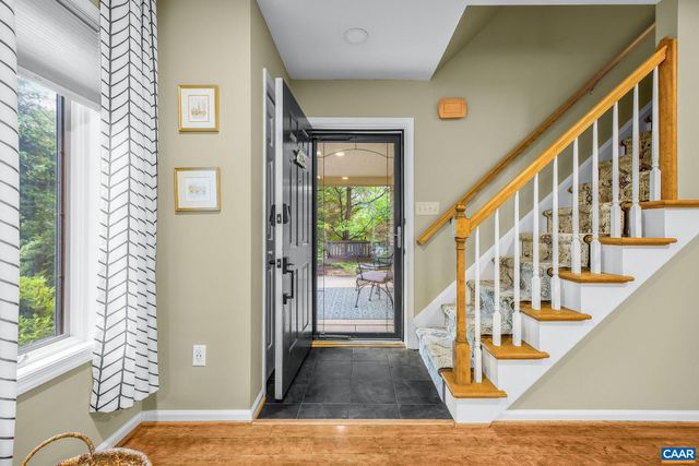 149 MILL CREEK DR, Charlottesville, VA 22902