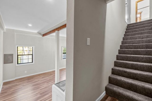 326 Timberline Drive, Onalaska, TX 77360