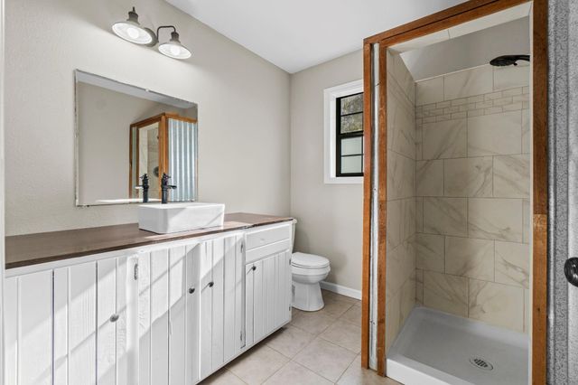 326 Timberline Drive, Onalaska, TX 77360