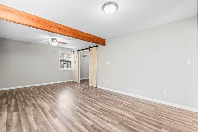 326 Timberline Drive, Onalaska, TX 77360