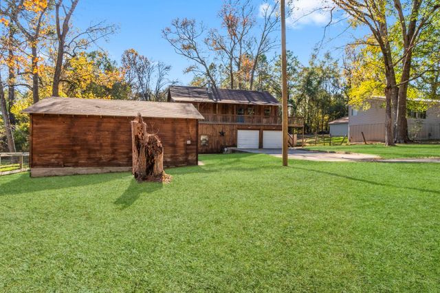 326 Timberline Drive, Onalaska, TX 77360