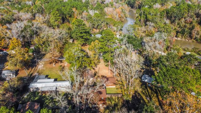 326 Timberline Drive, Onalaska, TX 77360