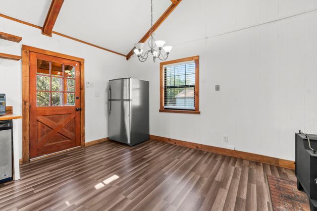 326 Timberline Drive, Onalaska, TX 77360