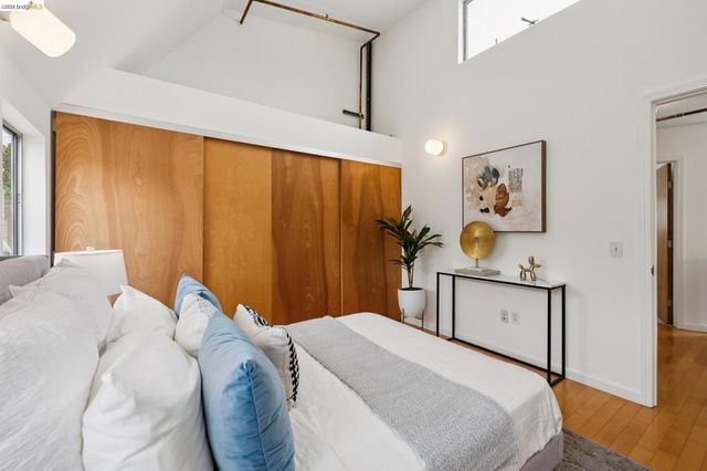3113 Shattuck Ave 5, Berkeley, CA 94705
