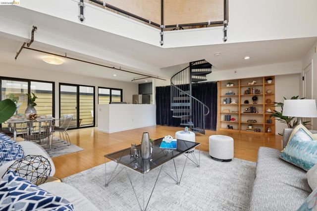 3113 Shattuck Ave 5, Berkeley, CA 94705