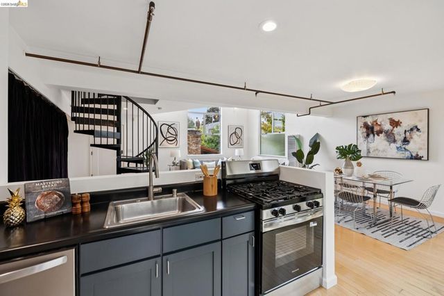3113 Shattuck Ave 5, Berkeley, CA 94705