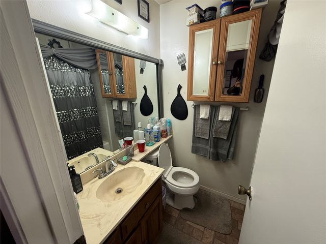 1021 Tracy Lane, Lancaster, TX 75134