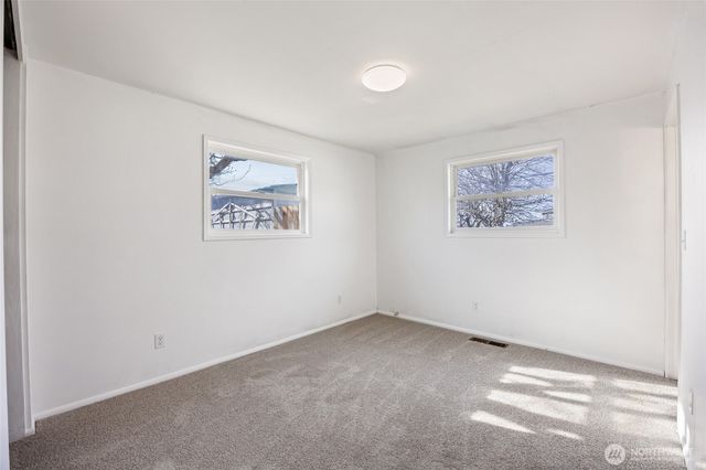 1634 S Wallace Street, Moses Lake, WA 98837