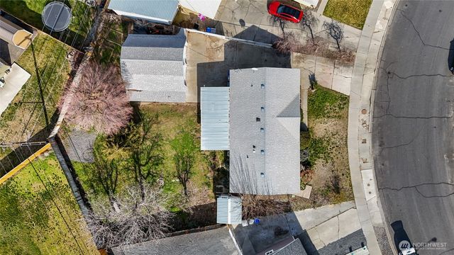 1634 S Wallace Street, Moses Lake, WA 98837