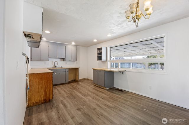 1634 S Wallace Street, Moses Lake, WA 98837