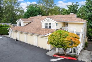 2720 SE 118th Avenue #302, Bellevue, WA 98005