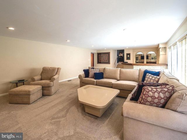 425 KENNEBEC RD, Cherry Hill, NJ 08002