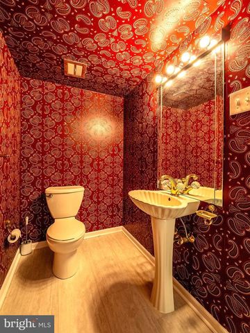 425 KENNEBEC RD, Cherry Hill, NJ 08002