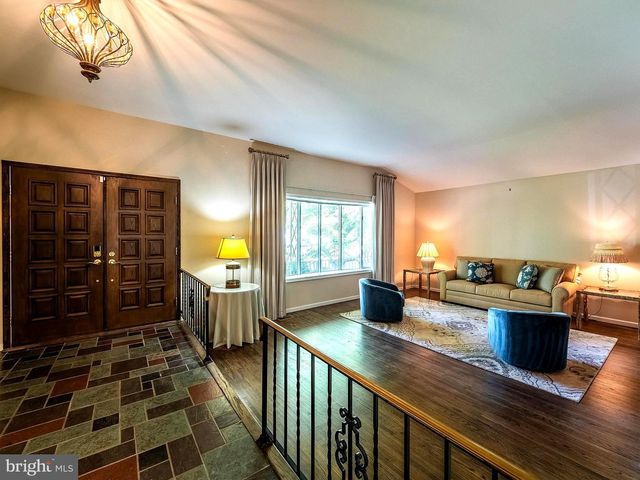 425 KENNEBEC RD, Cherry Hill, NJ 08002