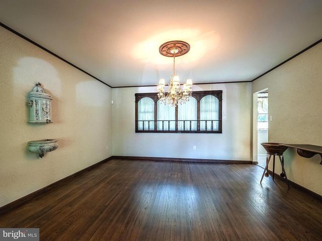 425 KENNEBEC RD, Cherry Hill, NJ 08002