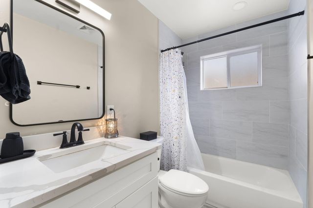 438 Truman Street NE, Albuquerque, NM 87108