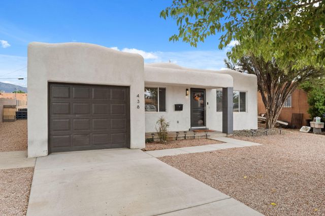 438 Truman Street NE, Albuquerque, NM 87108