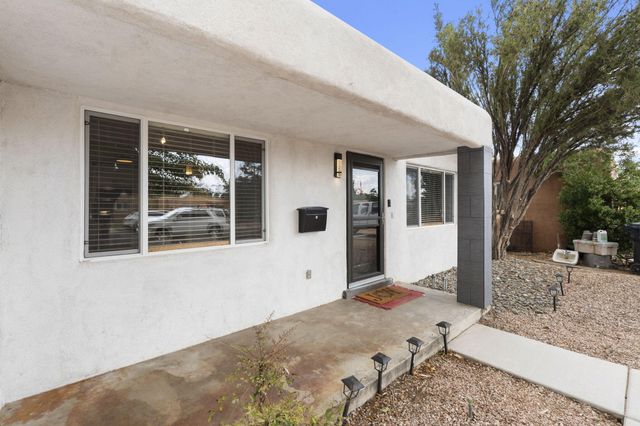 438 Truman Street NE, Albuquerque, NM 87108