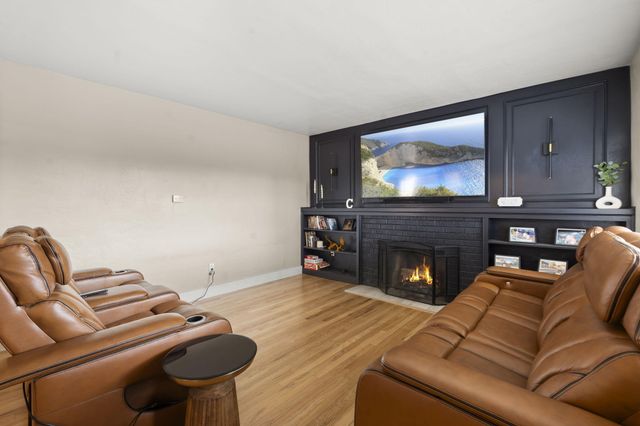 438 Truman Street NE, Albuquerque, NM 87108