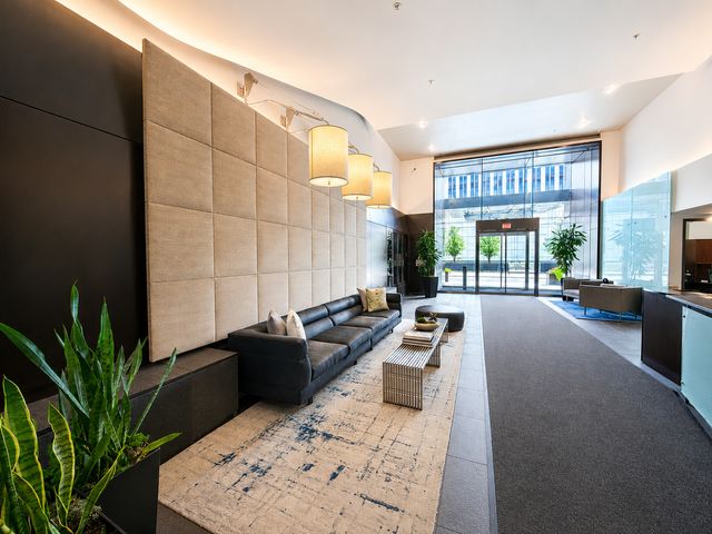 240 E Illinois Street 2706, Chicago, IL 60611