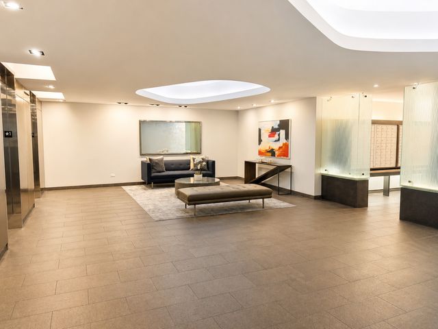 240 E Illinois Street 2706, Chicago, IL 60611