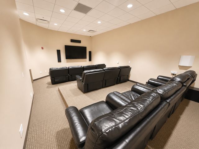 240 E Illinois Street 2706, Chicago, IL 60611