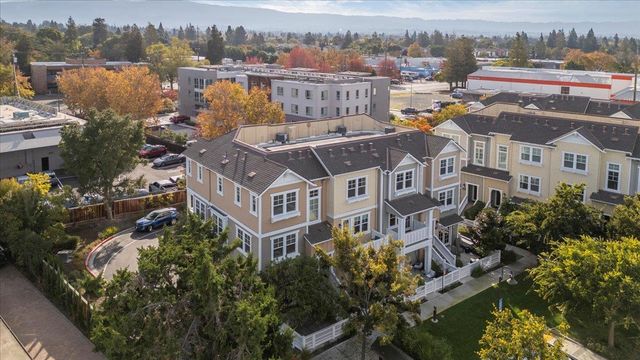 2041 Atlas Loop, Mountain View, CA 94043