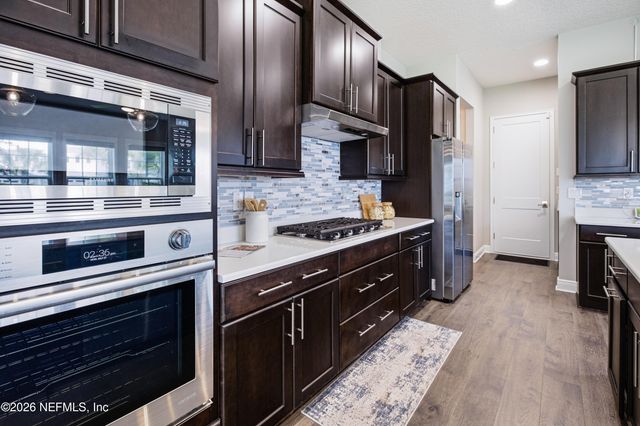 244 RUM RUNNER Way, St. Johns, FL 32259
