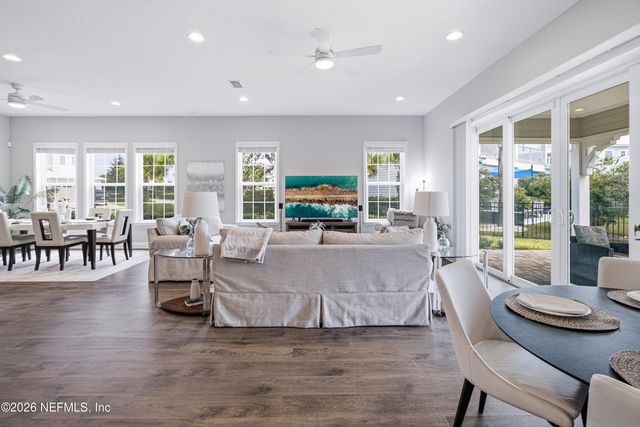 244 RUM RUNNER Way, St. Johns, FL 32259