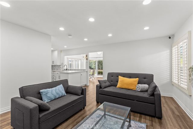 2624 S Griset, Santa Ana, CA 92704