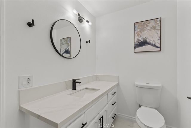 2624 S Griset, Santa Ana, CA 92704