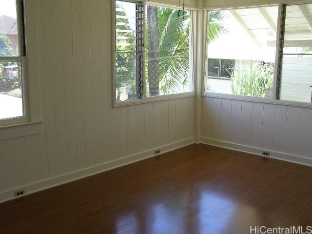 1240 Palamea Lane B, Honolulu, HI 96817