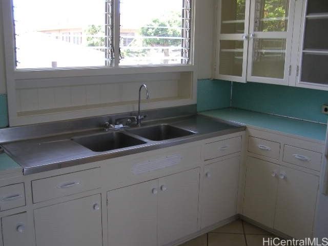 1240 Palamea Lane B, Honolulu, HI 96817