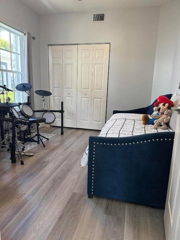 10714 Pelican Drive, Wellington, FL 33414