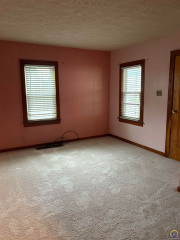 1305 NE Atchison AVE, Topeka, KS 66616