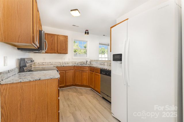 9664 Littleleaf Drive, Charlotte, NC 28215