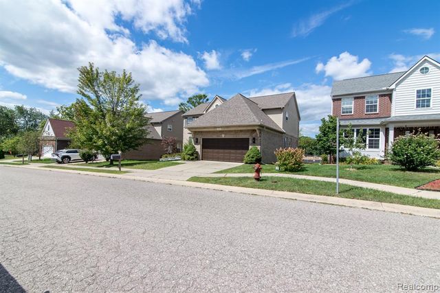 2605 Nadia Court, Ann Arbor, MI 48105