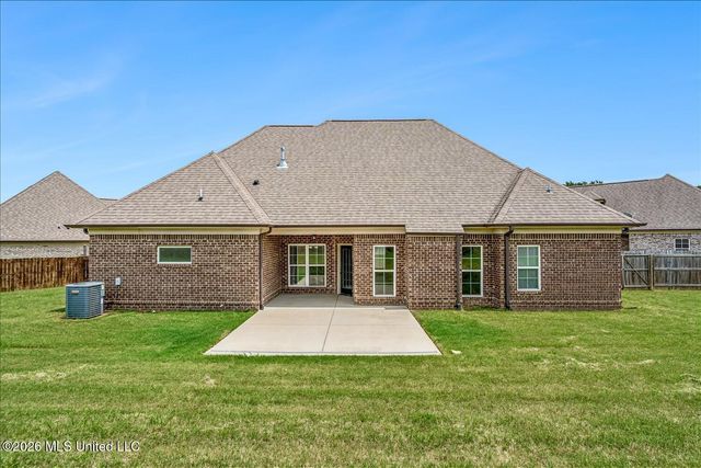 3033 Raspberry Red Cove, Southaven, MS 38672