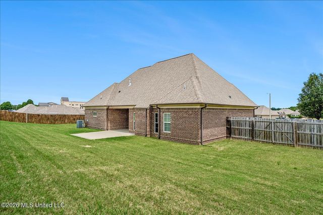 3033 Raspberry Red Cove, Southaven, MS 38672