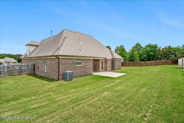 3033 Raspberry Red Cove, Southaven, MS 38672