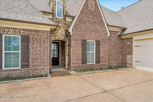 3033 Raspberry Red Cove, Southaven, MS 38672