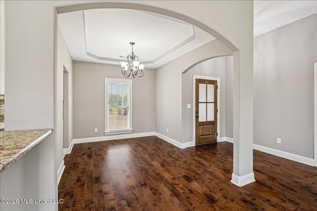 3033 Raspberry Red Cove, Southaven, MS 38672