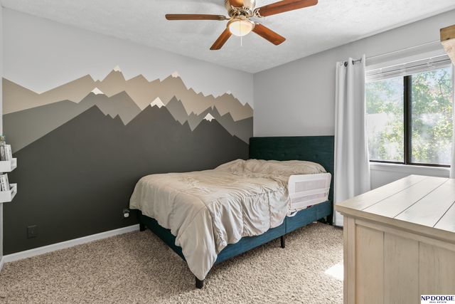 14220 Drexel Circle, Omaha, NE 68137