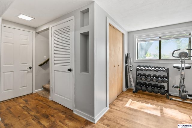 14220 Drexel Circle, Omaha, NE 68137