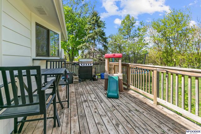 14220 Drexel Circle, Omaha, NE 68137
