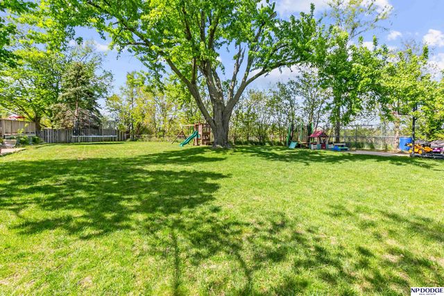 14220 Drexel Circle, Omaha, NE 68137