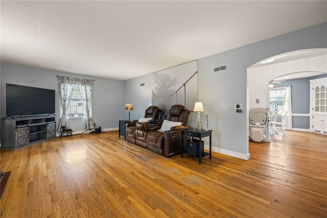 10 Santa Fe Road, Middletown, OH 45042