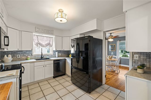 10 Santa Fe Road, Middletown, OH 45042