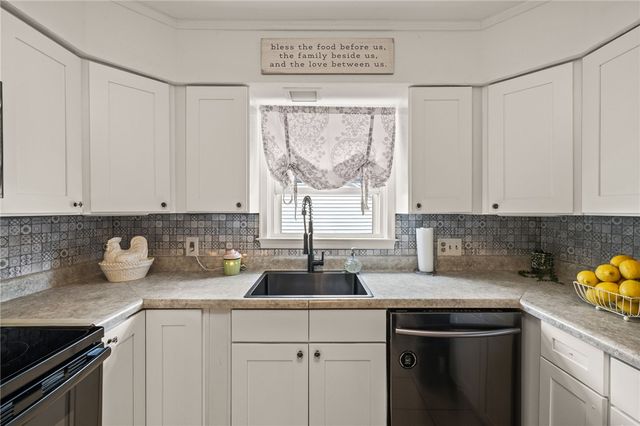 10 Santa Fe Road, Middletown, OH 45042