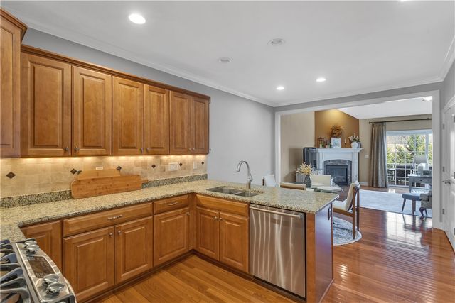 1403 Torrey Pine Dr, Adams Twp, PA 16046